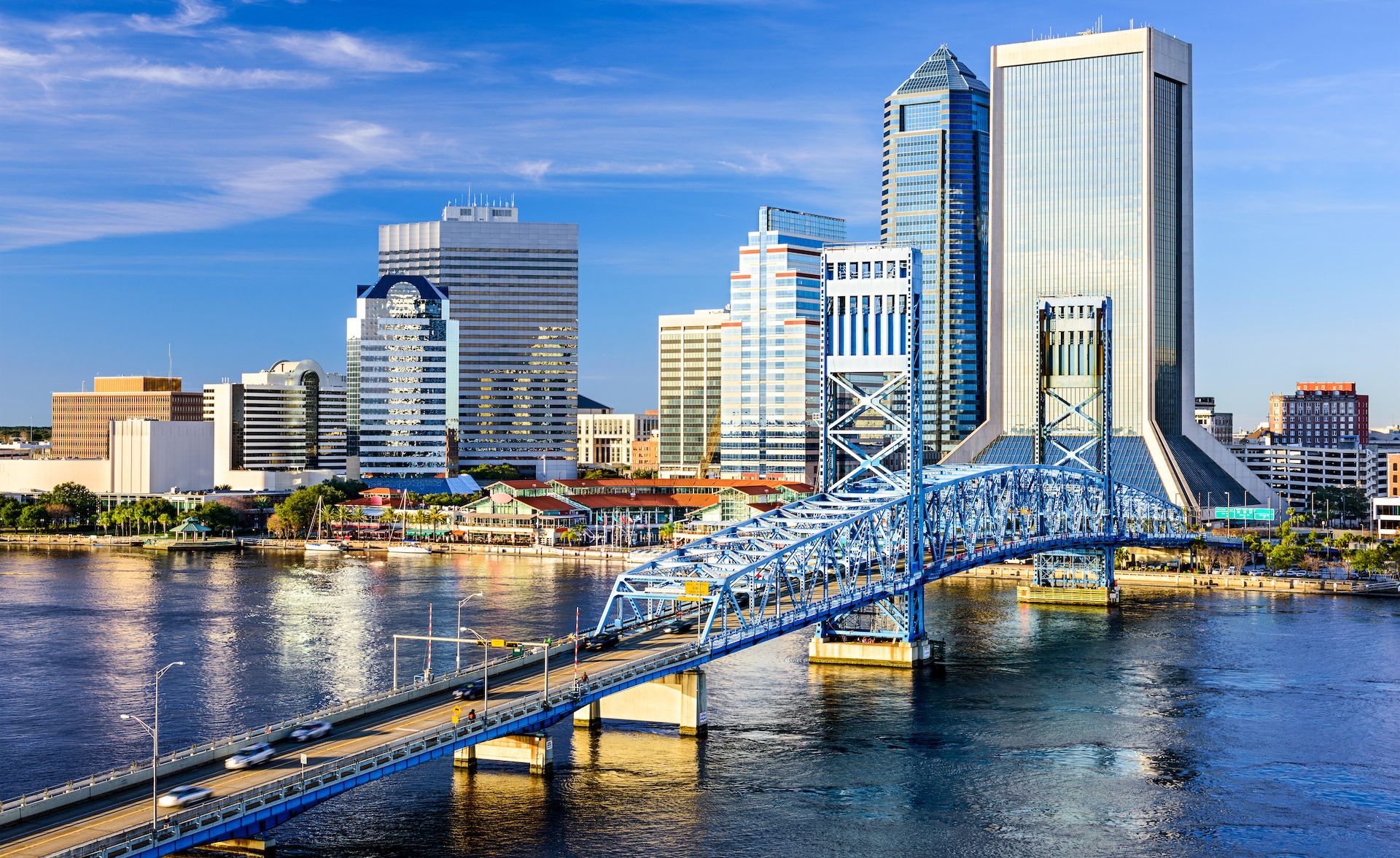 Jacksonville, Florida, USA downtown city skyline on St. Johns River.